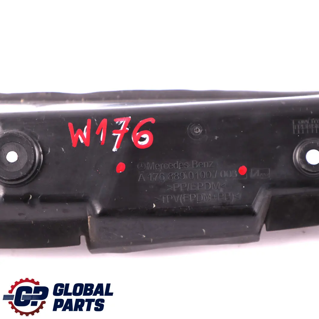 Guardabarros Delantero Derecho Panel Lateral Trim para Mercedes W176 con número de pieza A1768890100 Mercedes W176 Guardabarros Delantero Derecho Panel Lateral Trim - SKU A1768890100 - Número de pieza A1768890100