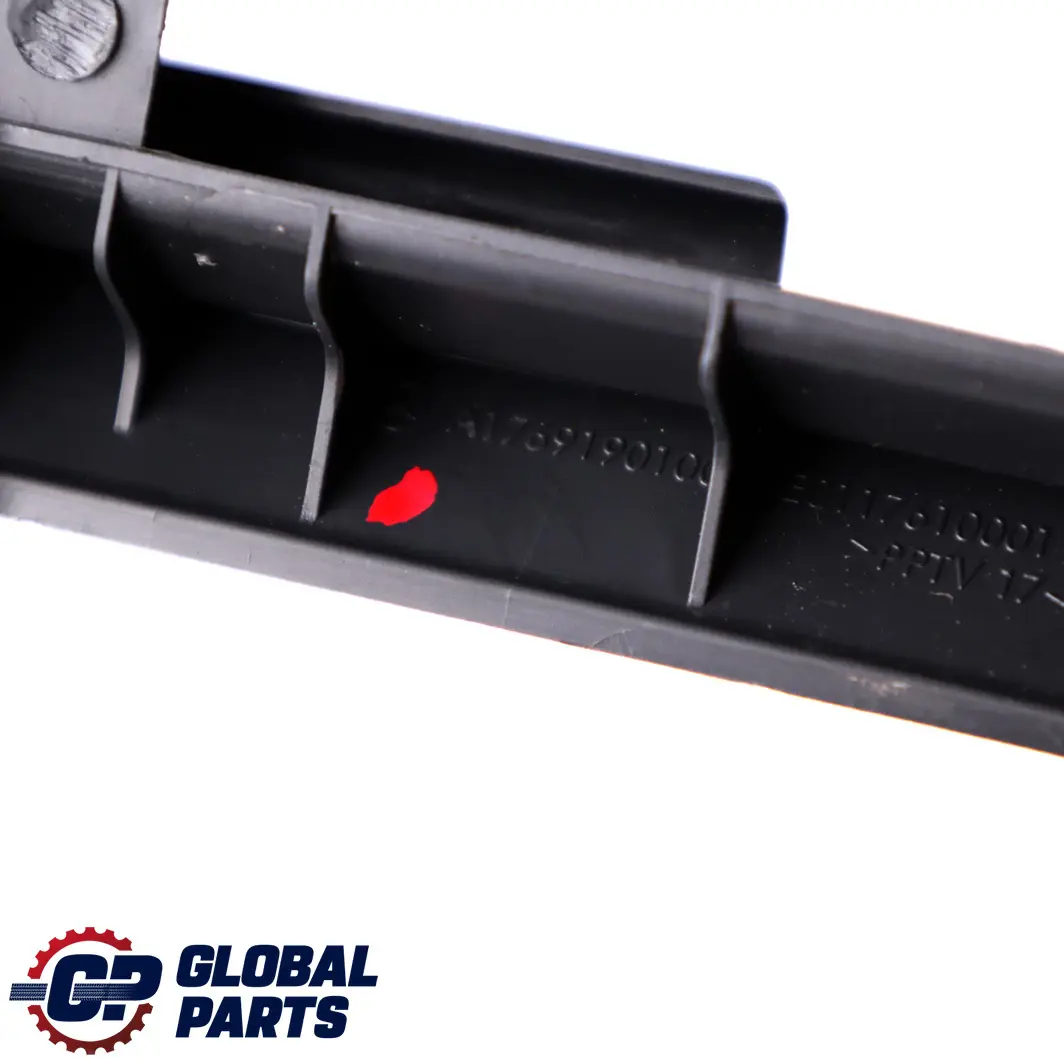 Mercedes W176 Asiento delantero izquierdo Rail Slide Cover Trim - SKU A1769190100 - Número de pieza A1769190100
