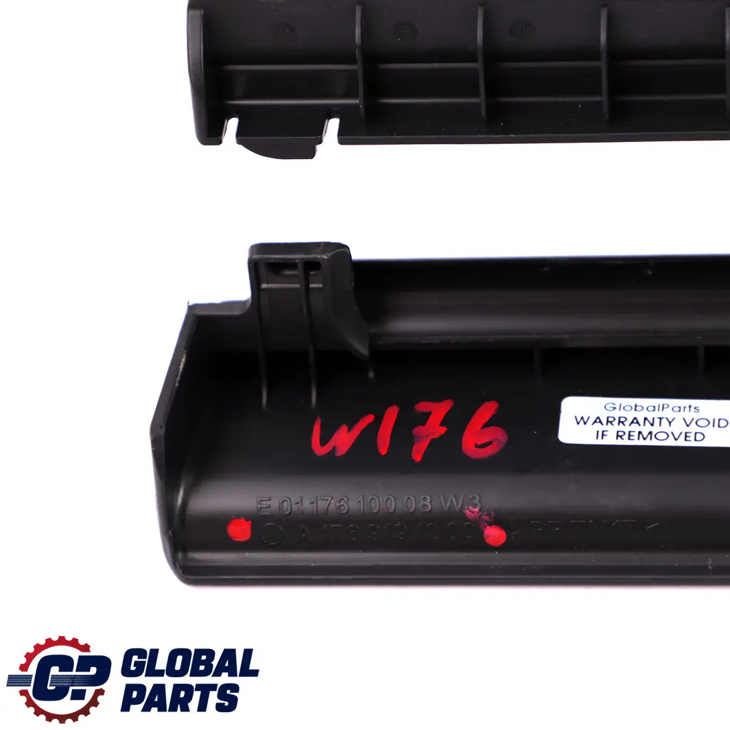 Sedile posteriore destro Copri pannello d rivestimento per Mercedes W176 con numero di parte A1769191200 Mercedes W176 Sedile posteriore destro Copri pannello d rivestimento - SKU A1769191200 - Numero di parte A1769191200