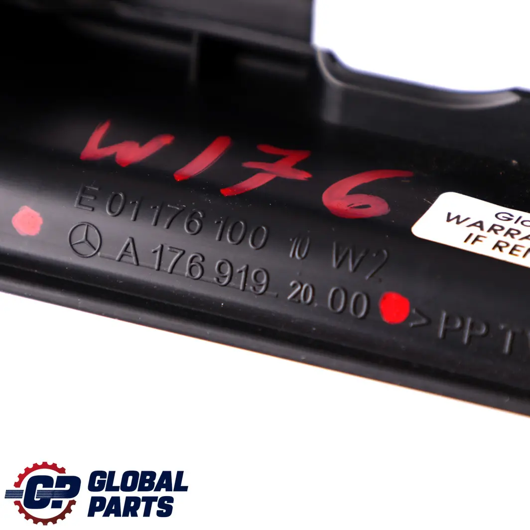 Copertura panelo rivestimento sedile posteriore destro per Mercedes W176 con numero di parte A1769192000 Mercedes W176 Copertura panelo rivestimento sedile posteriore destro - SKU A1769192000 - Numero di parte A1769192000