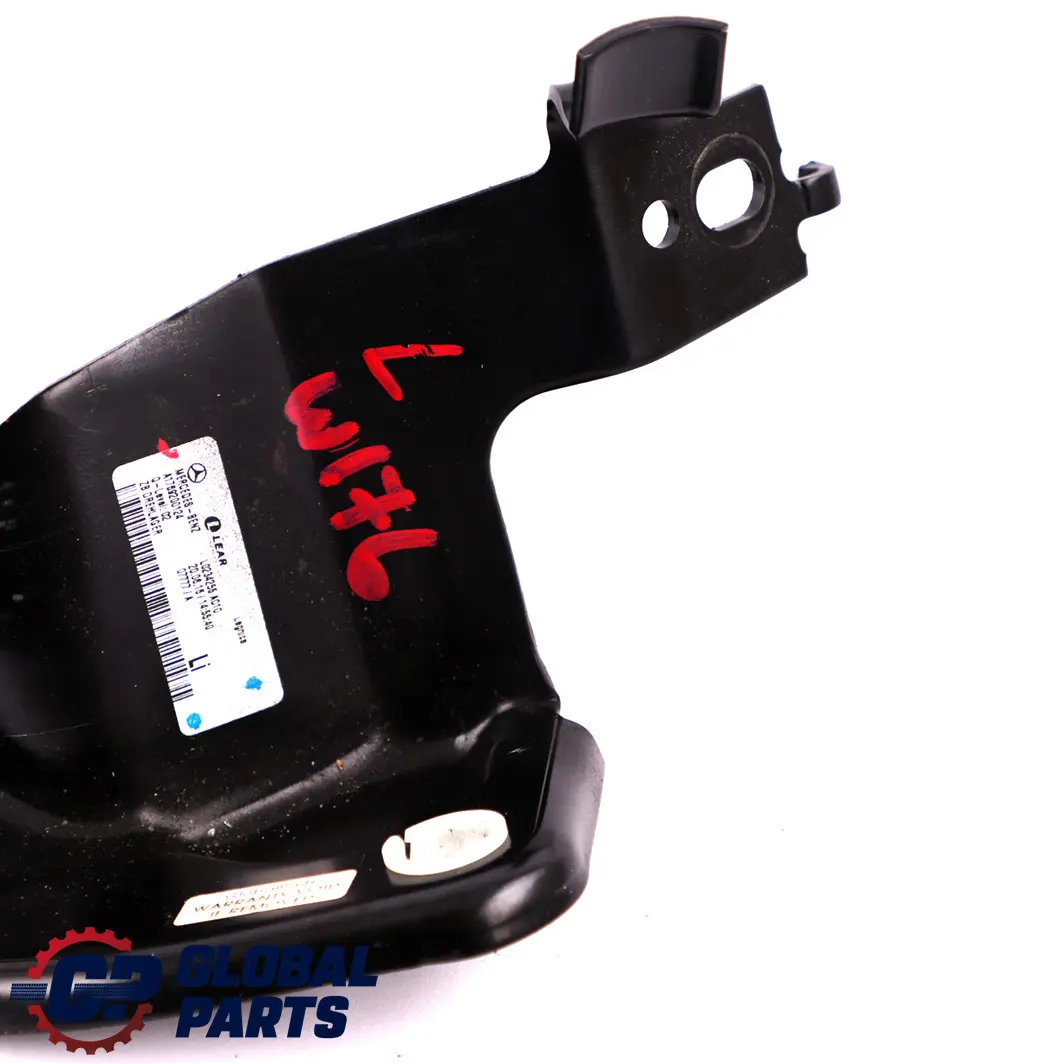  Mercedes-Benz W176 Rücksitzmechanik Links Schwenklager - SKU A1769200124 - Teilenummer A1769200124