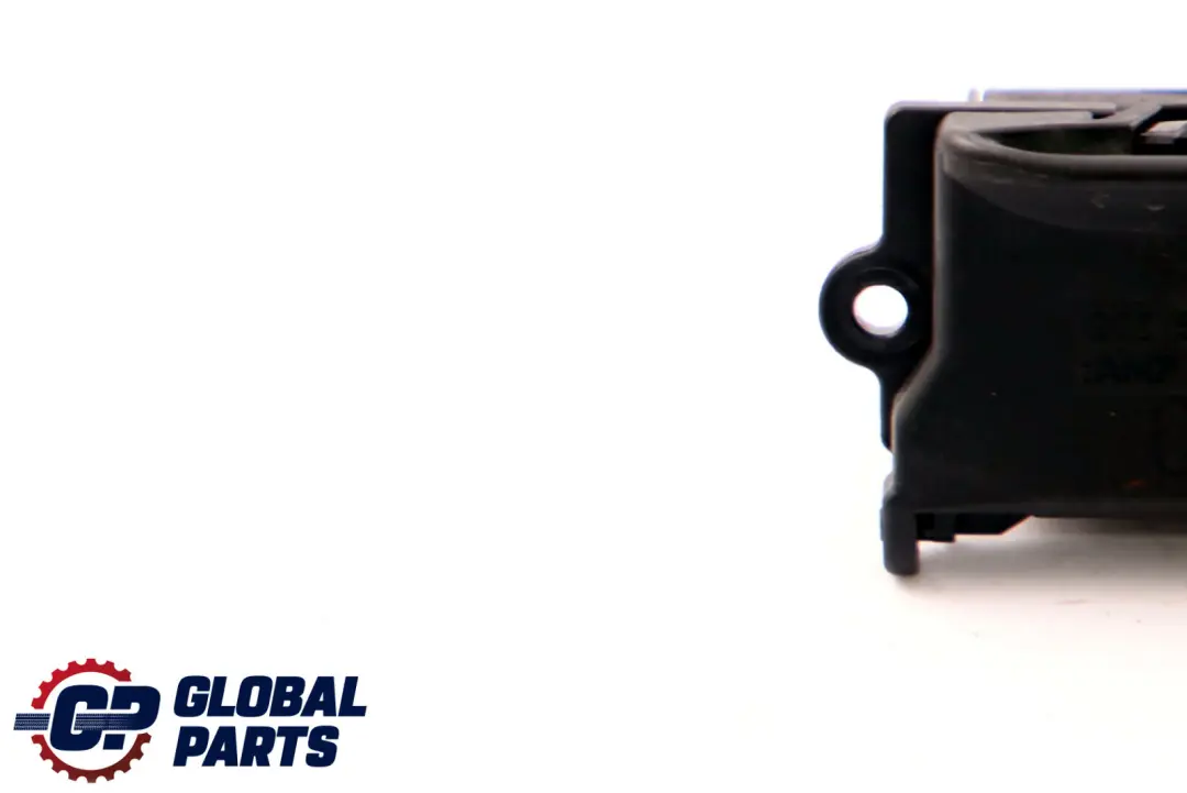 Mercedes W169 W203 W204 W211 Coperchio Spina Diagnostica OBD - SKU A2025402373 - Numero di parte A2025402373