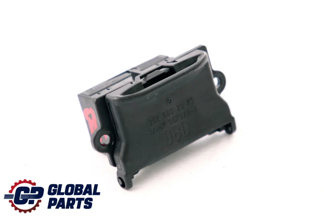 Coperchio Spina Diagnostica OBD per Mercedes W169 W203 W204 W211 con numero di parte A2025402373 Mercedes W169 W203 W204 W211 Coperchio Spina Diagnostica OBD - SKU A2025402373 - Numero di parte A2025402373