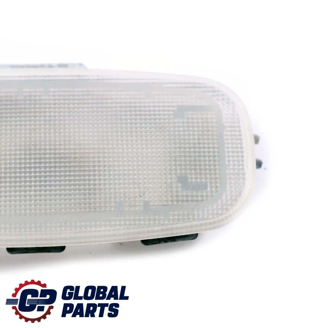  Mercedes-Benz C E W168 W202 W210 Eclairage Interieur Feu Arriere - SKU A2028201201 - Numéro de pièce A2028201201