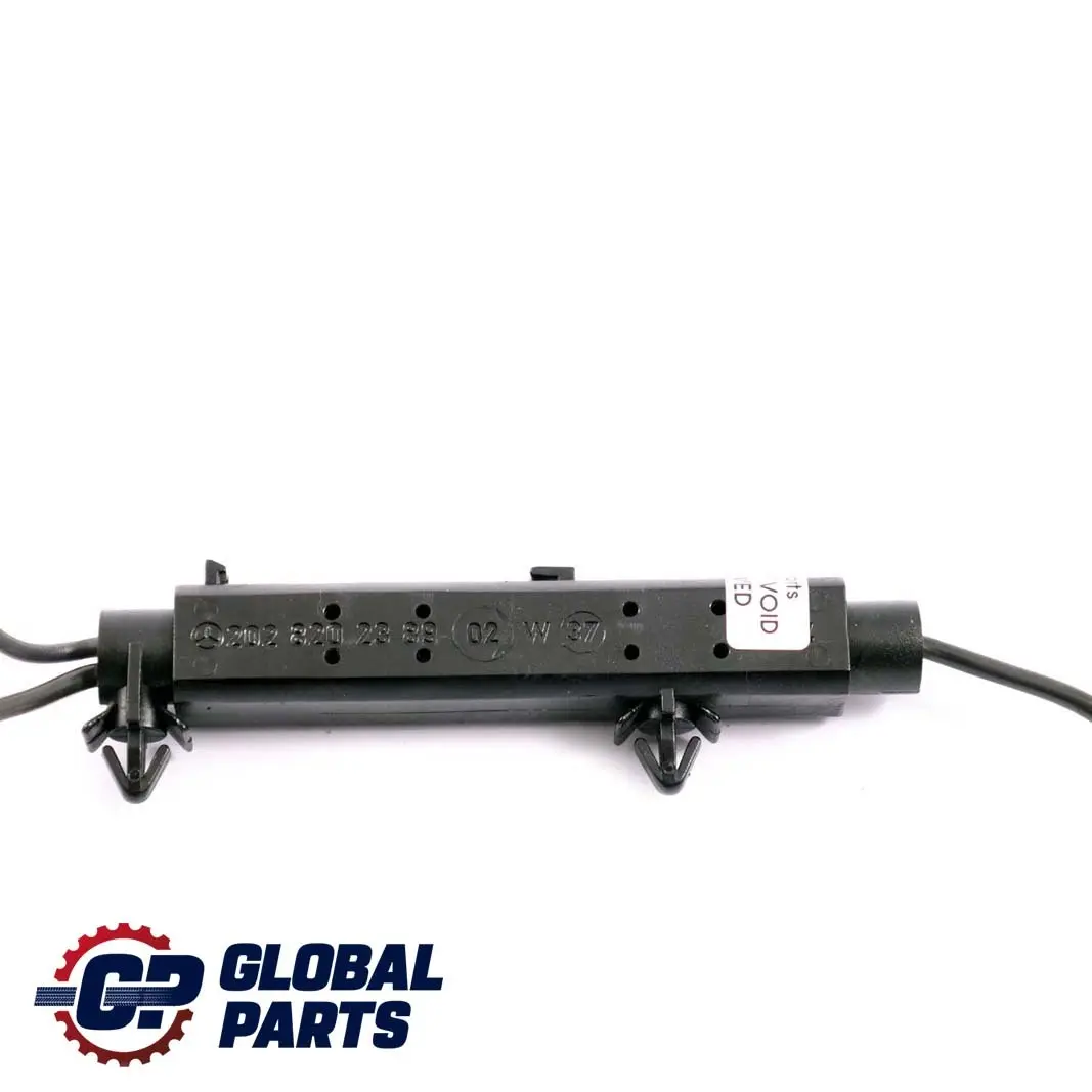 Mercedes-Benz M-Klasse ML W163 Antenne Antennenverstärker für mit Teilenummer A2028202389 Mercedes-Benz M-Klasse ML W163 Antenne Antennenverstärker - SKU A2028202389 - Teilenummer A2028202389