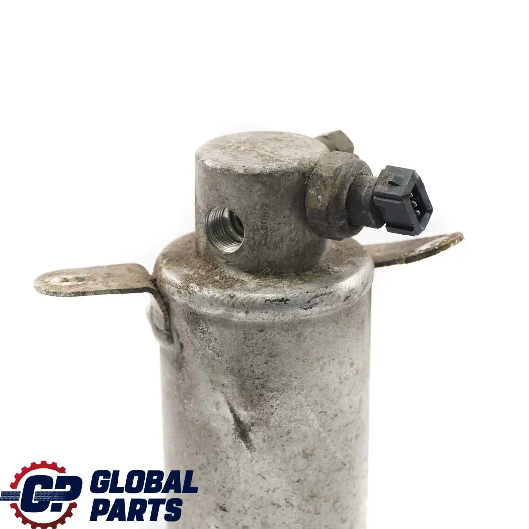W208 Aria Condizionata Serbatoio Essiccatore per Mercedes W202 con numero di parte A2028300083 Mercedes W202 W208 Aria Condizionata Serbatoio Essiccatore - SKU A2028300083 - Numero di parte A2028300083