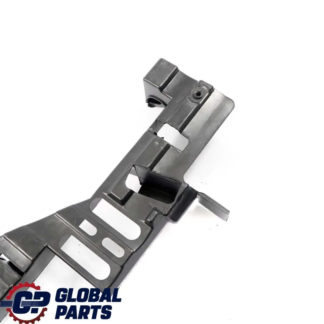 Mercedes-Benz C CLK W202 W208 Bordwerkzeug Wagenheber Halter für mit Teilenummer A2028990414 Mercedes-Benz C CLK W202 W208 Bordwerkzeug Wagenheber Halter - SKU A2028990414 - Teilenummer A2028990414