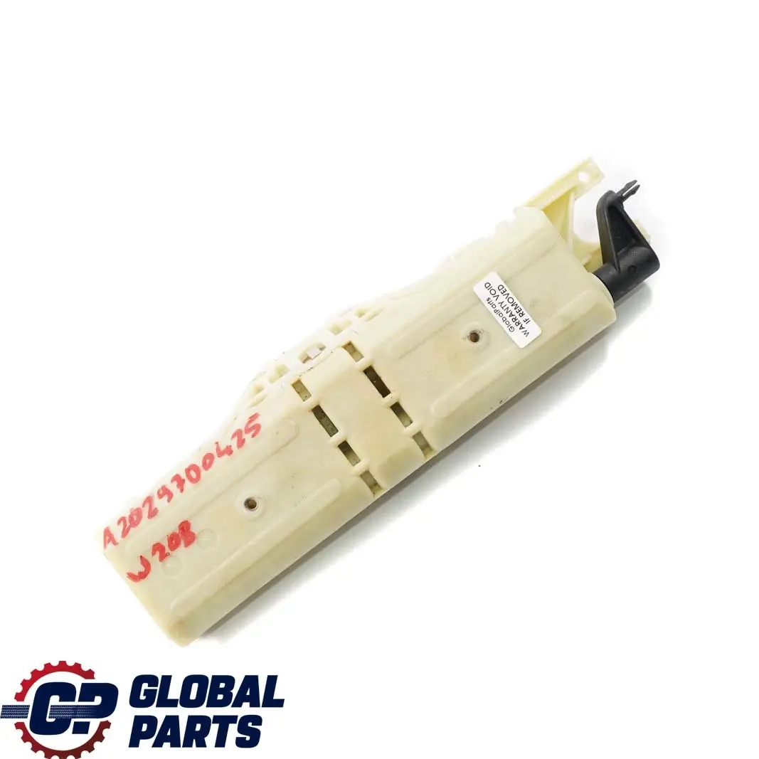 Mercedes-Benz W202 W208 C208 Mecanismo plegado reposacabezas asiento trasero para con número de pieza A2029700425 Mercedes-Benz W202 W208 C208 Mecanismo plegado reposacabezas asiento trasero - SKU A2029700425 - Número de pieza A2029700425