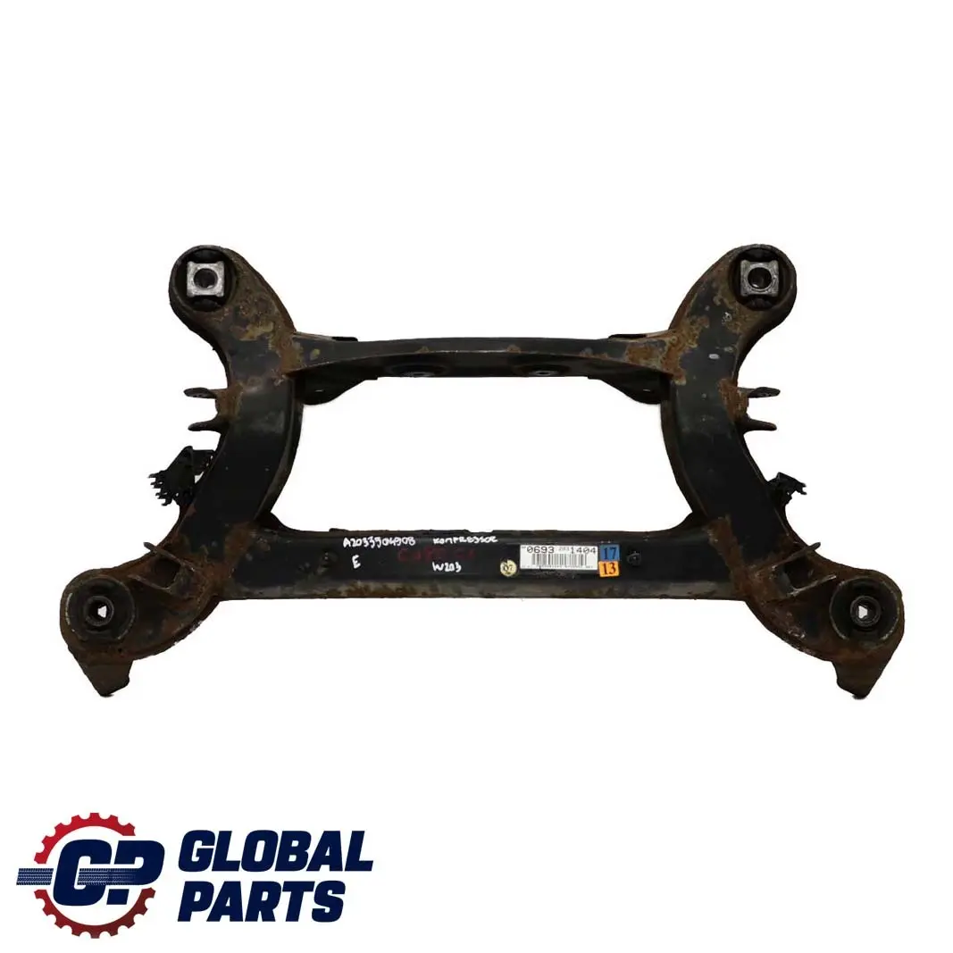 Supporto Assale Posteriore Telaio Ausiliario per Mercedes W203 con numero di parte A2033504908 Mercedes W203 Supporto Assale Posteriore Telaio Ausiliario - SKU A2033504908 - Numero di parte A2033504908