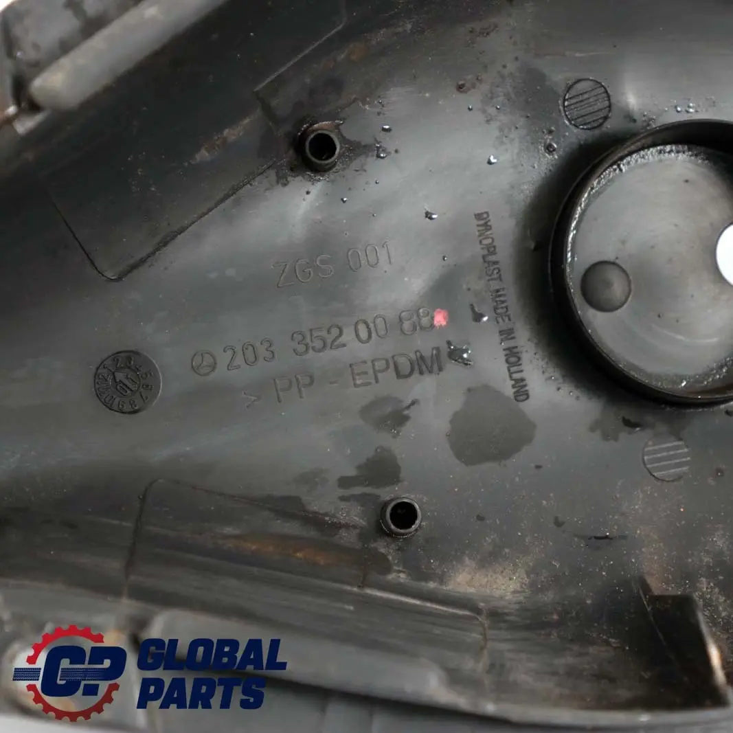 Mercedes-Benz W203 Coprire Cappuccio Braccio Oscillante Posteriore per con numero di parte A2033520088 Mercedes-Benz W203 Coprire Cappuccio Braccio Oscillante Posteriore - SKU A2033520088 - Numero di parte A2033520088