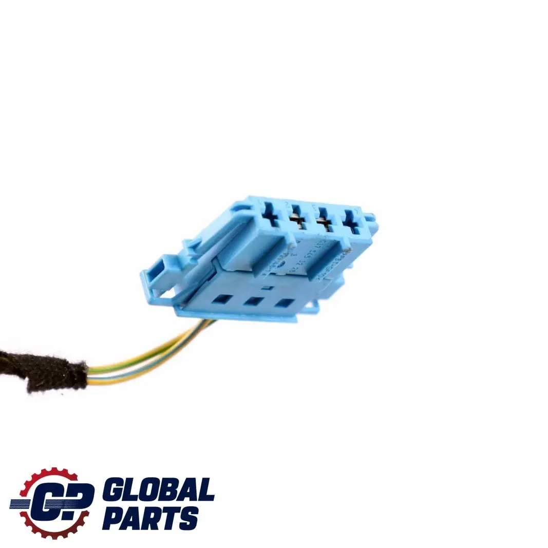 Mercedes-Benz CLC CL203 Rear Tailgate Boot Lid Wiring Harness Loom to with Part number A2034404913 Mercedes-Benz CLC CL203 Rear Tailgate Boot Lid Wiring Harness Loom - SKU A2034404913 - Part number A2034404913