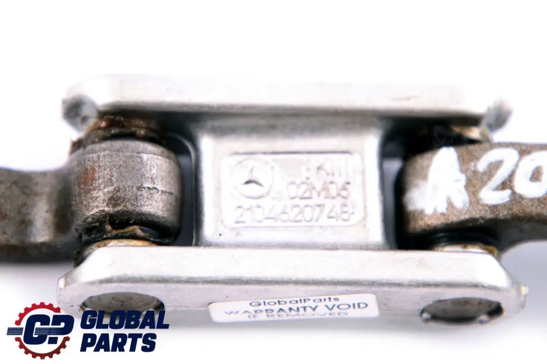 Krzyżak Kolumny Kierownicy do Mercedes S211 W203 W211 o numerze A2034620478 Mercedes S211 W203 W211 Krzyżak Kolumny Kierownicy - SKU A2034620478 - Numer Części A2034620478