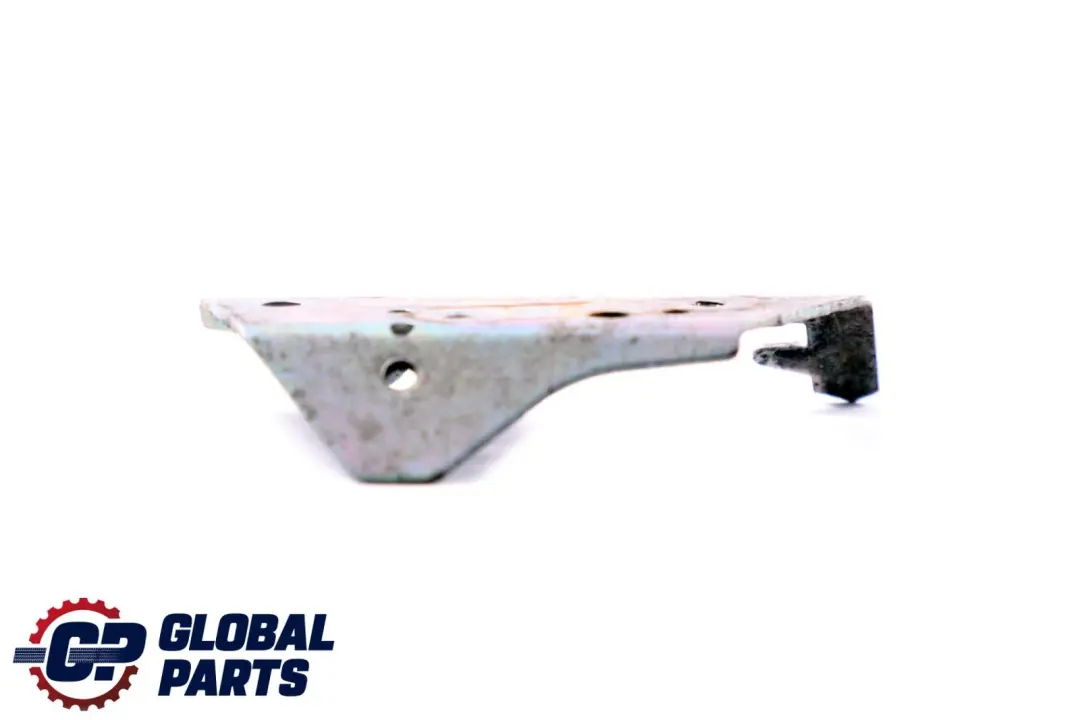 Mercedes-Benz C-Klasse W203 Servolenkung Rohr Haltern  - SKU A2034660340 - Teilenummer A2034660340