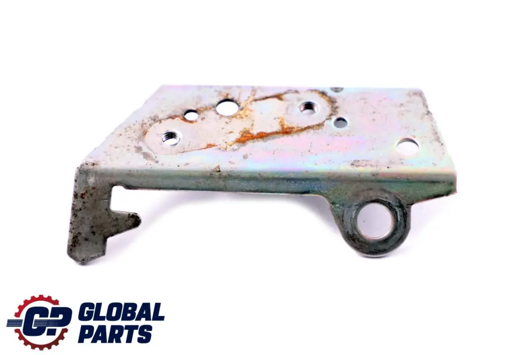 Mercedes-Benz C-Klasse W203 Servolenkung Rohr Haltern  - SKU A2034660340 - Teilenummer A2034660340