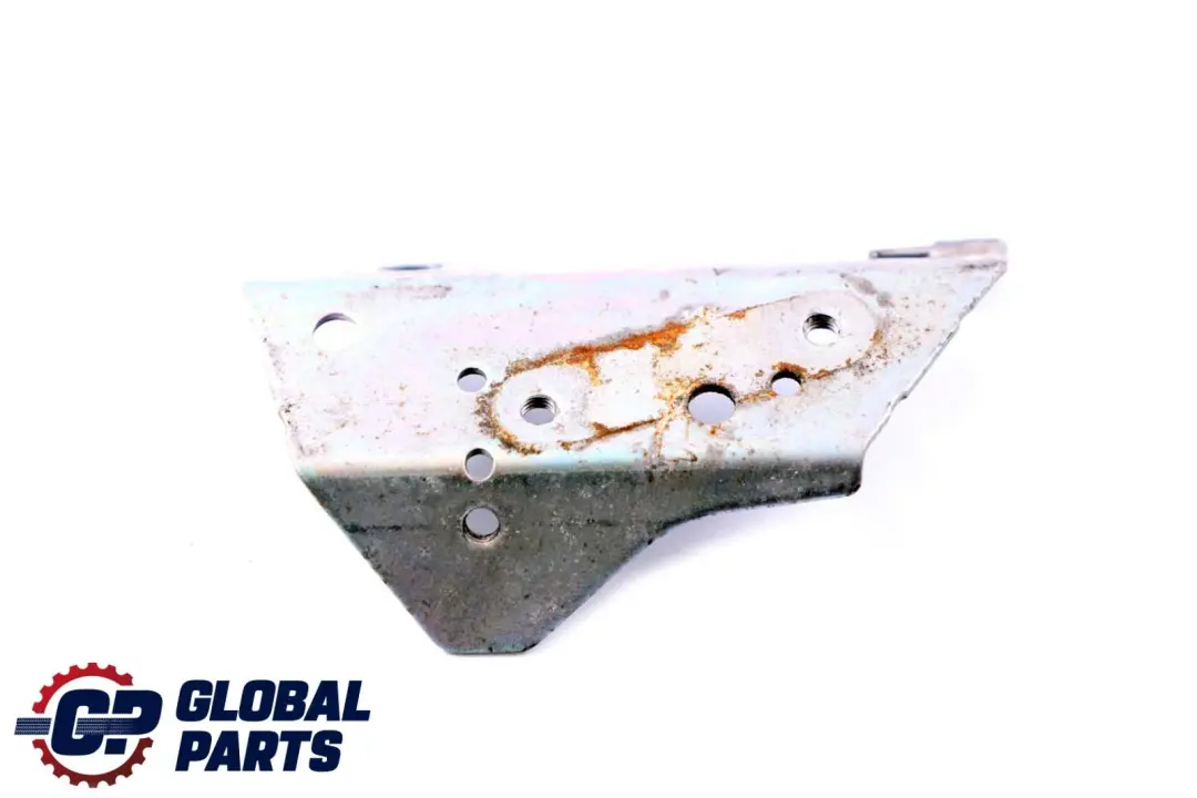 Mercedes-Benz C-Klasse W203 Servolenkung Rohr Haltern  - SKU A2034660340 - Teilenummer A2034660340