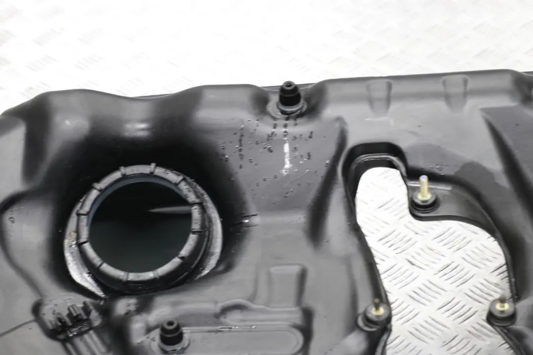 Mercedes Benz C Class W203 Diesel Bare Fuel Tank 62L - SKU A2034707501-1 - Part number A2034707501
