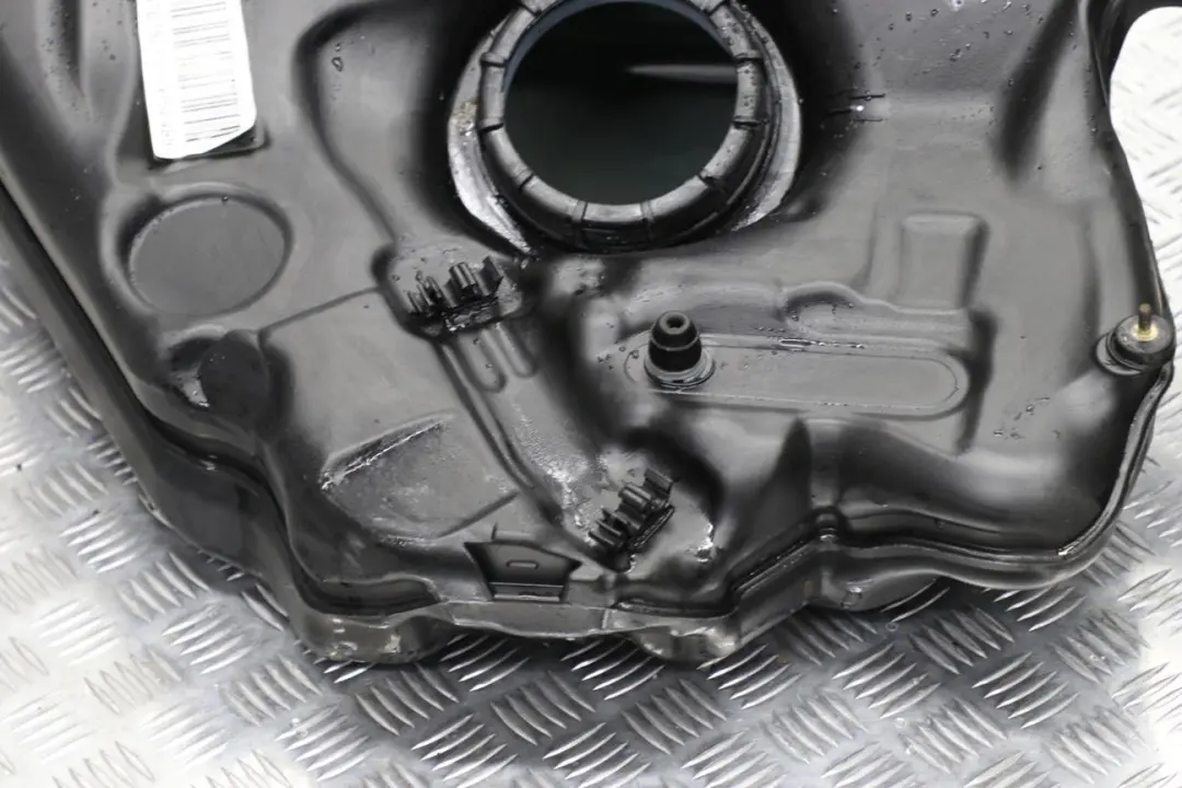  Mercedes-Benz C-Klasse W203 Nackter Kraftstofftank Diesel 62L - SKU A2034707501-1 - Teilenummer A2034707501
