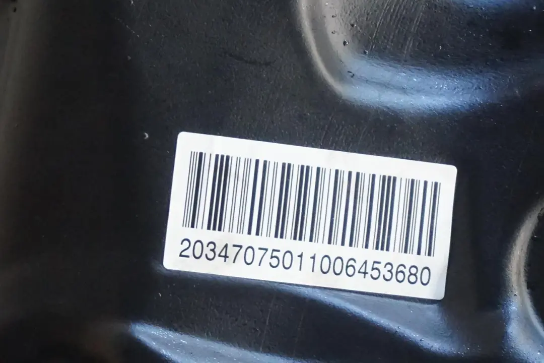 Mercedes Clase C W203 Diesel Depósito de combustible completo 62L - SKU A2034707501 - Número de pieza A2034707501