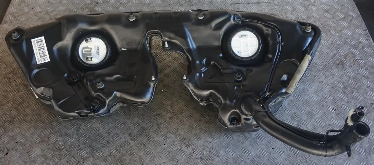 Mercedes Benz Classe C W203 Diesel Serbatoio completo 62L A2034707501
