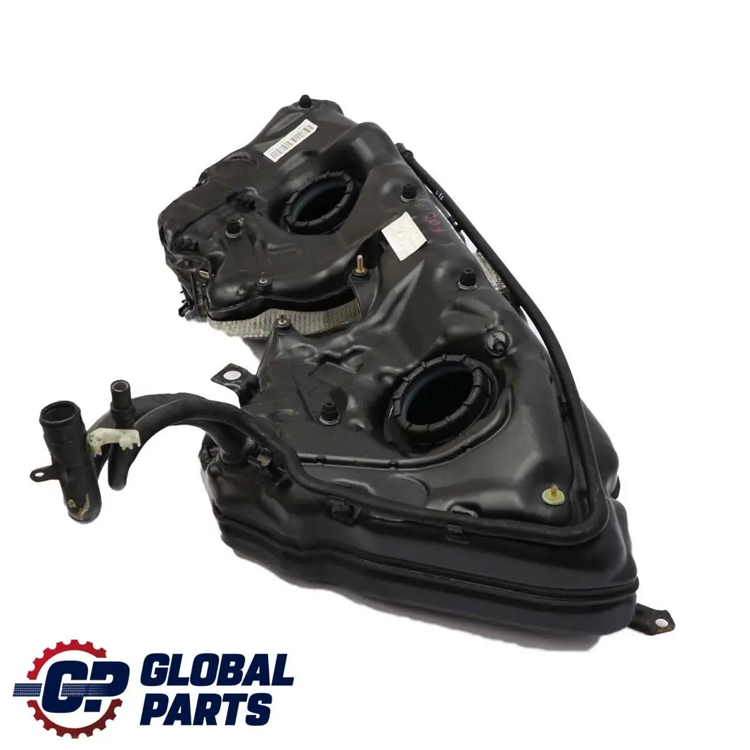 Réservoir d'essence nu 62L pour Mercedes W203 C209 Kompressor à propos du numéro de pièce A2094701801 Mercedes W203 C209 Kompressor Réservoir d'essence nu 62L - SKU A2034709201 - Numéro de pièce A2094701801