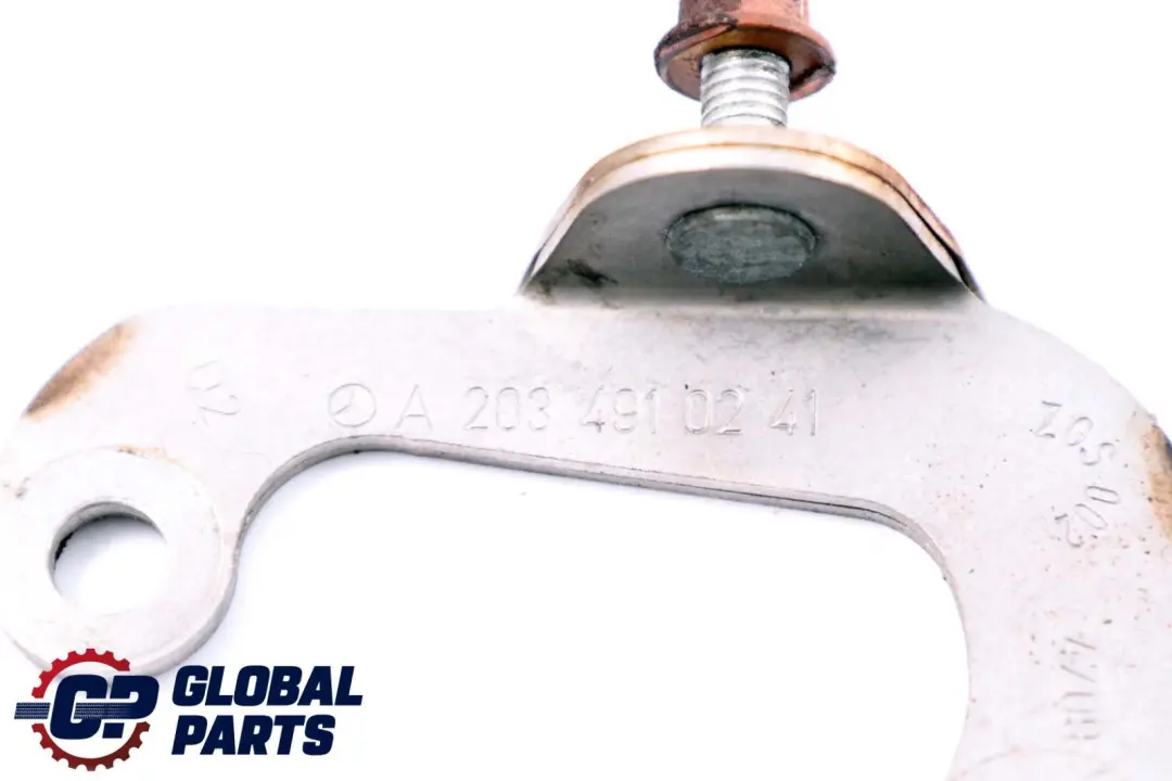 Supporto collettore di scarico per Mercedes C W203 W204 Diesel con numero di parte A2034910241 Mercedes C W203 W204 Diesel Supporto collettore di scarico - SKU A2034910241 - Numero di parte A2034910241