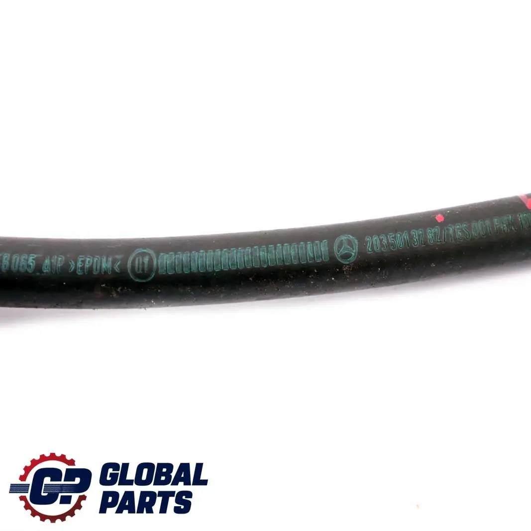  Mercedes-Benz W203 M111 Moteur Eau Refroidissement Tuyau Flexible - SKU A2035013282 - Numéro de pièce A2035013282