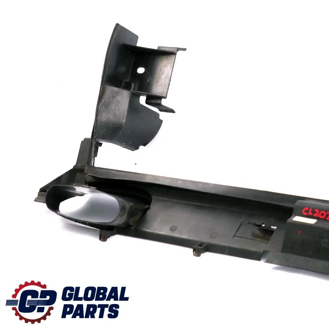 Obudowa chłodnicy wzmocnienie do MERCEDES W203 CL203 o numerze A2035052230 MERCEDES W203 CL203 Obudowa chłodnicy wzmocnienie - SKU A2035052230 - Numer Części A2035052230