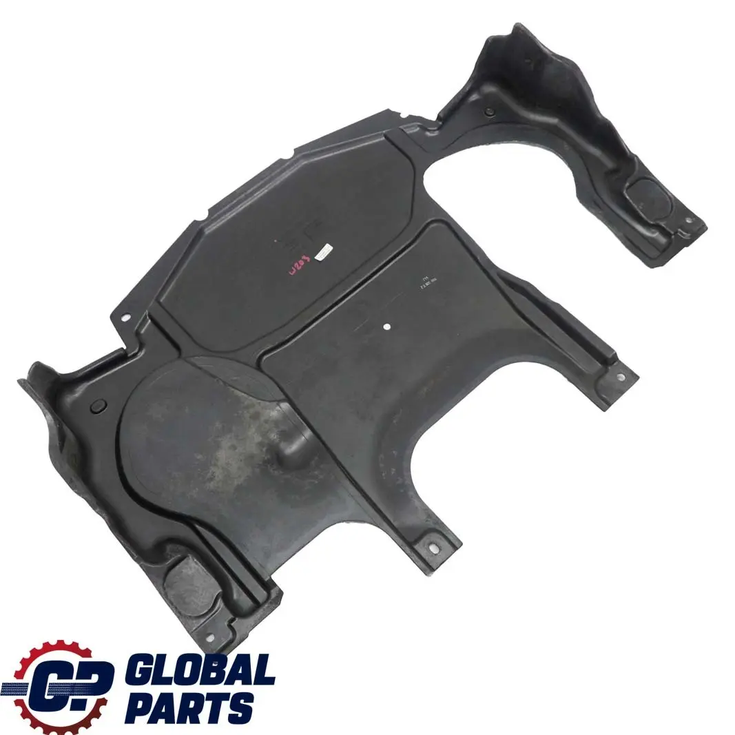 Osłona płyta podwozia do MERCEDES C W203 Kompressor o numerze A2035241830 MERCEDES C W203 Kompressor Osłona płyta podwozia - SKU A2035243430 - Numer Części A2035241830