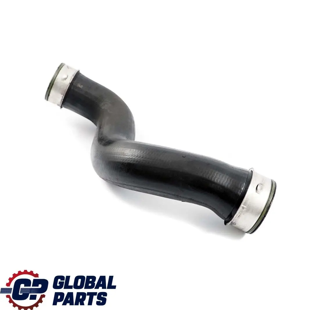 Mercedes-Benz C W203 OM611 Tubo aspirazione aria intercooler destro per con numero di parte A2035280282 Mercedes-Benz C W203 OM611 Tubo aspirazione aria intercooler destro - SKU A2035280282 - Numero di parte A2035280282