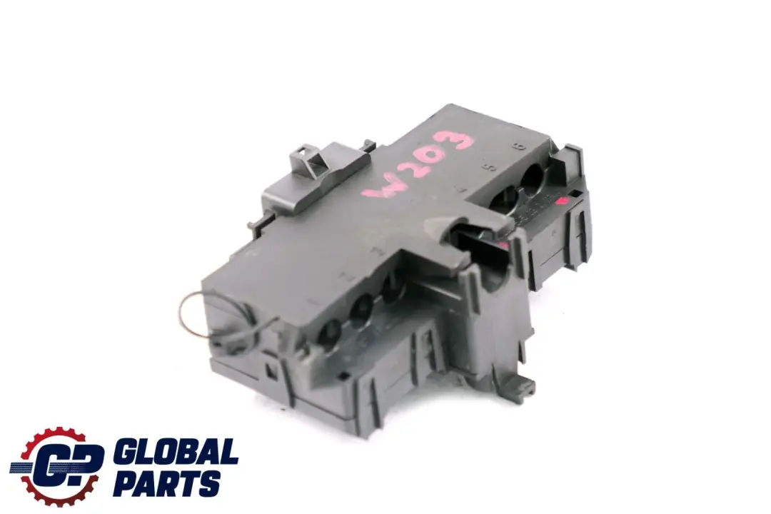 Caja de fusibles del terminal de la batería para Mercedes CLK W203 W209 con número de pieza A2035450301 Mercedes CLK W203 W209 Caja de fusibles del terminal de la batería - SKU A2035450301 - Número de pieza A2035450301