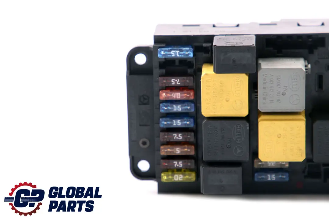 Mercedes-Benz CLC-Class CL203 Fuse Box Module SAM Unit to with Part number A2035454901 Mercedes-Benz CLC-Class CL203 Fuse Box Module SAM Unit - SKU A2035454901 - Part number A2035454901
