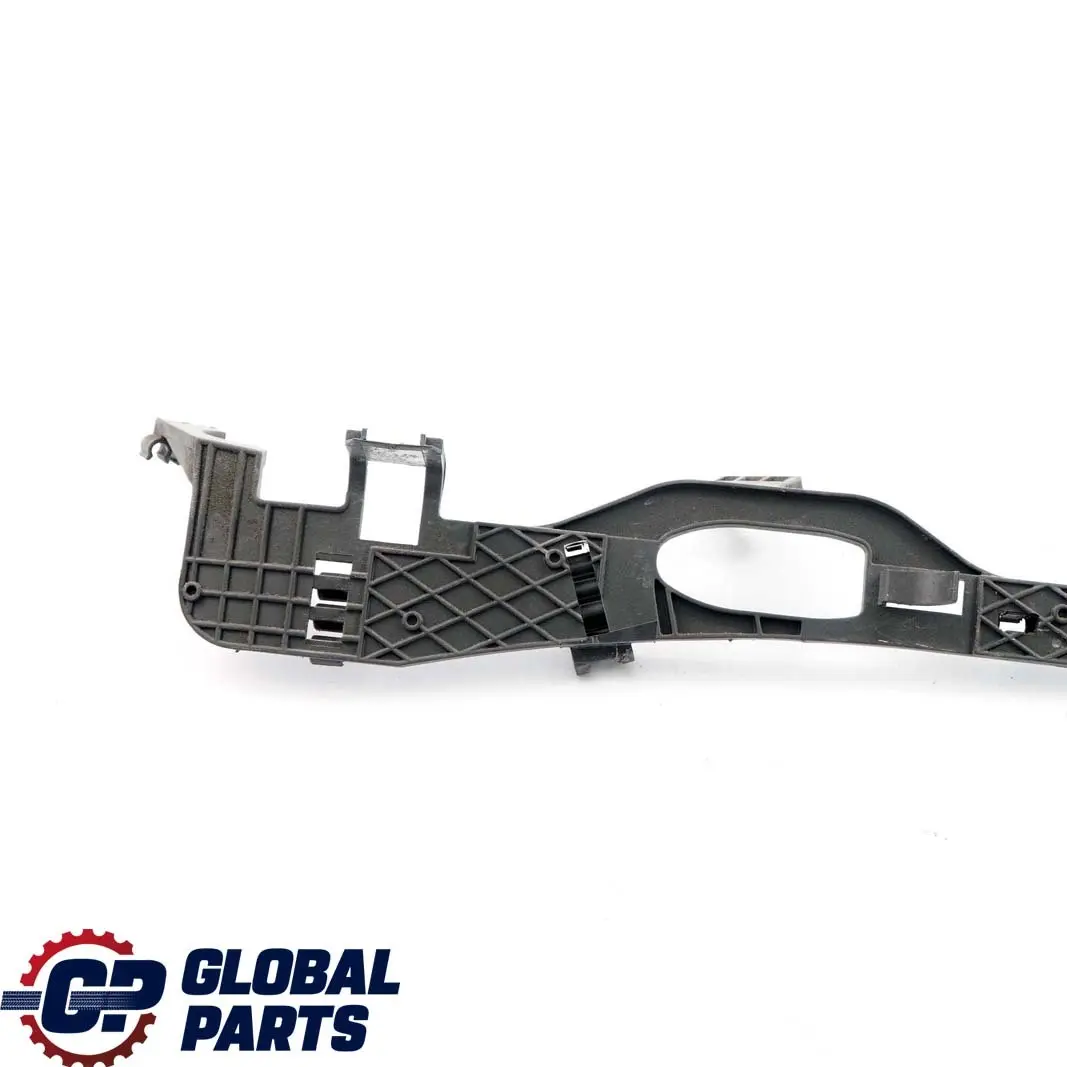 Mercedes-Benz S203 W203 Guide Capteurs ABS Kabelschiene pour à propos du numéro de pièce A2035460180 Mercedes-Benz S203 W203 Guide Capteurs ABS Kabelschiene - SKU A2035460180 - Numéro de pièce A2035460180