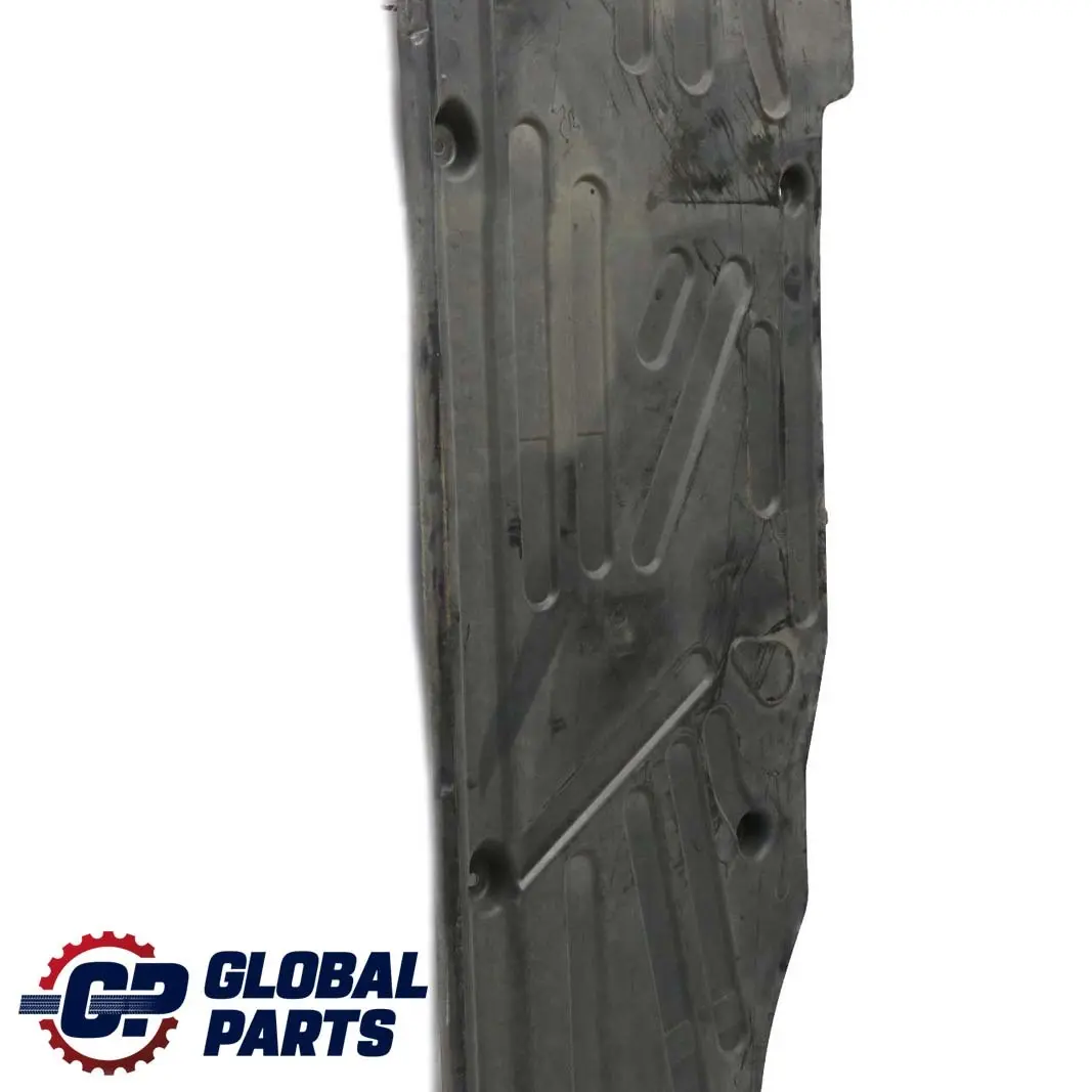 Mercedes-Benz W203 Bavette Protection Anti-encastrement A Gauche pour à propos du numéro de pièce A2036190138 Mercedes-Benz W203 Bavette Protection Anti-encastrement A Gauche - SKU A2036190138-1 - Numéro de pièce A2036190138