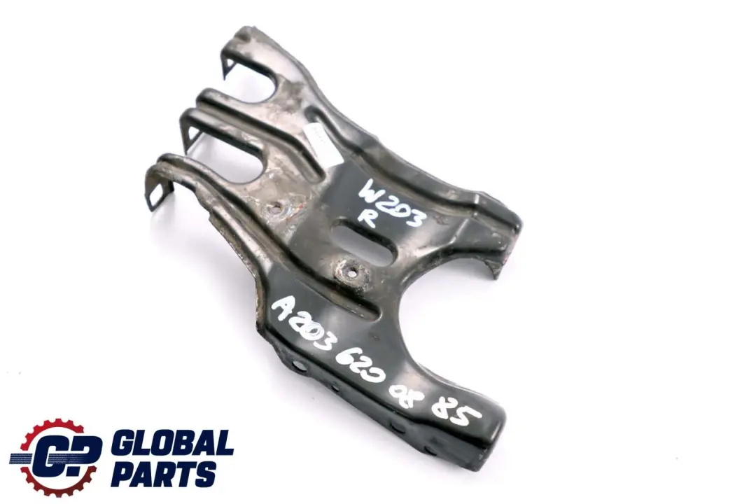 Mercedes W203 Pannello anteriore sbalzo destro O/S Piastra supporto faro - SKU A2036200885 - Numero di parte A2036200885