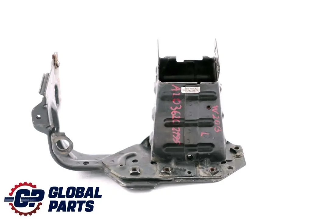 Parachoques Delantero Izquierdo Montaje Soporte para Mercedes W203 con número de pieza A2036202195 Mercedes W203 Parachoques Delantero Izquierdo Montaje Soporte - SKU A2036202195 - Número de pieza A2036202195