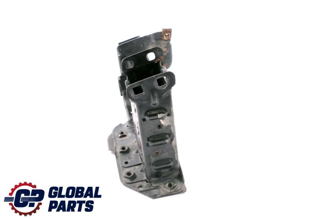 Pare-Chocs Avant Support Gauche Traverse pour Mercedes W203 à propos du numéro de pièce A2036202195 Mercedes W203 Pare-Chocs Avant Support Gauche Traverse - SKU A2036202195 - Numéro de pièce A2036202195