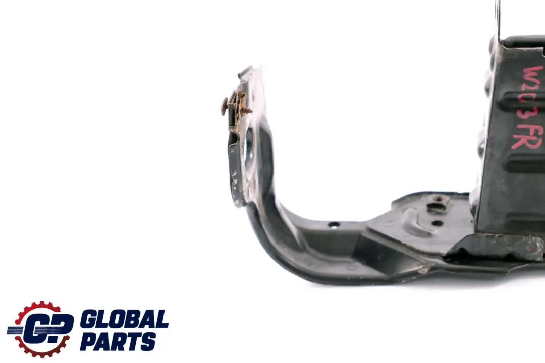 Mercedes C-Klasse W203 Stoßstange Absorber Vorne Rechts Halter - SKU A2036202295 - Teilenummer A2036202295