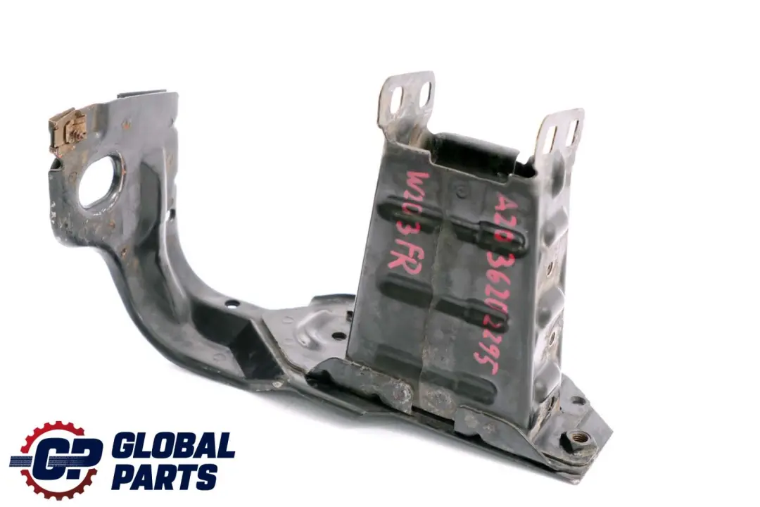Mercedes C-Klasse W203 Stoßstange Absorber Vorne Rechts Halter - SKU A2036202295 - Teilenummer A2036202295