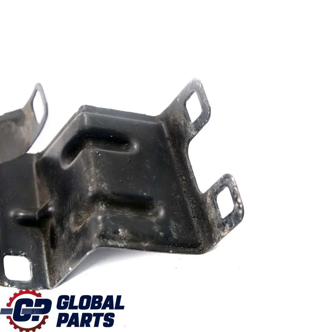 Mercedes W203 parachoques delantero derecho superior travesaño soporte montaje - SKU A2036260414 - Número de pieza A2036260414