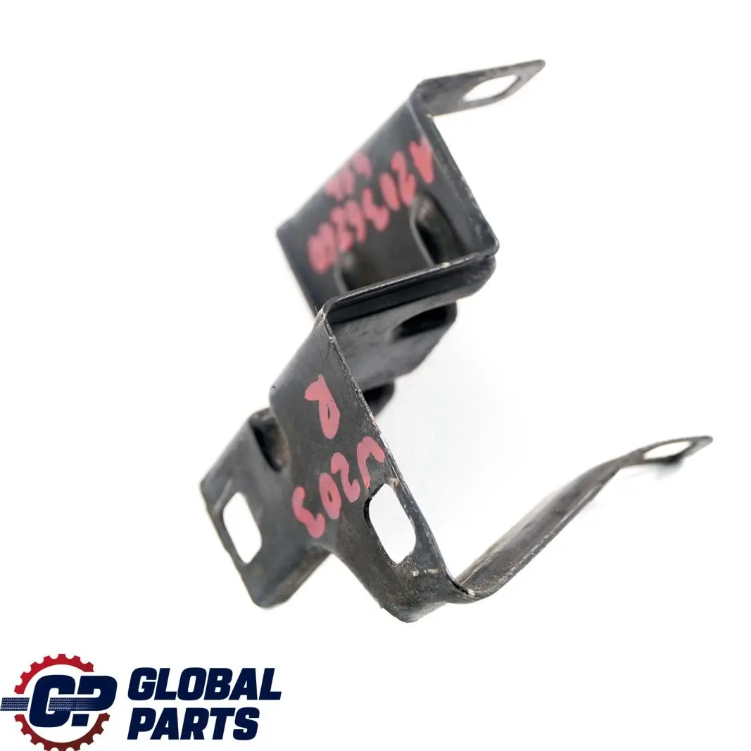 Mercedes W203 parachoques delantero derecho superior travesaño soporte montaje - SKU A2036260414 - Número de pieza A2036260414