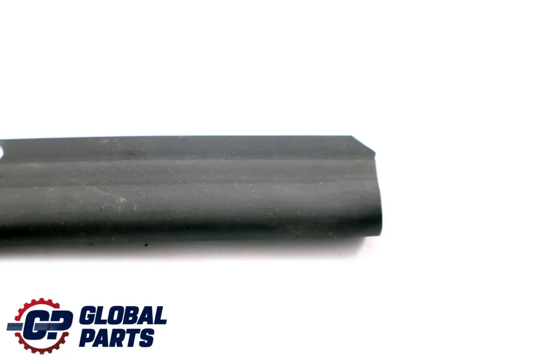 Mercedes C CLK Classe W203 C209 Cappuccio Pioggia Guarnizione Meteo Righe Gomma - SKU A2036284098 - Numero di parte A2036284098