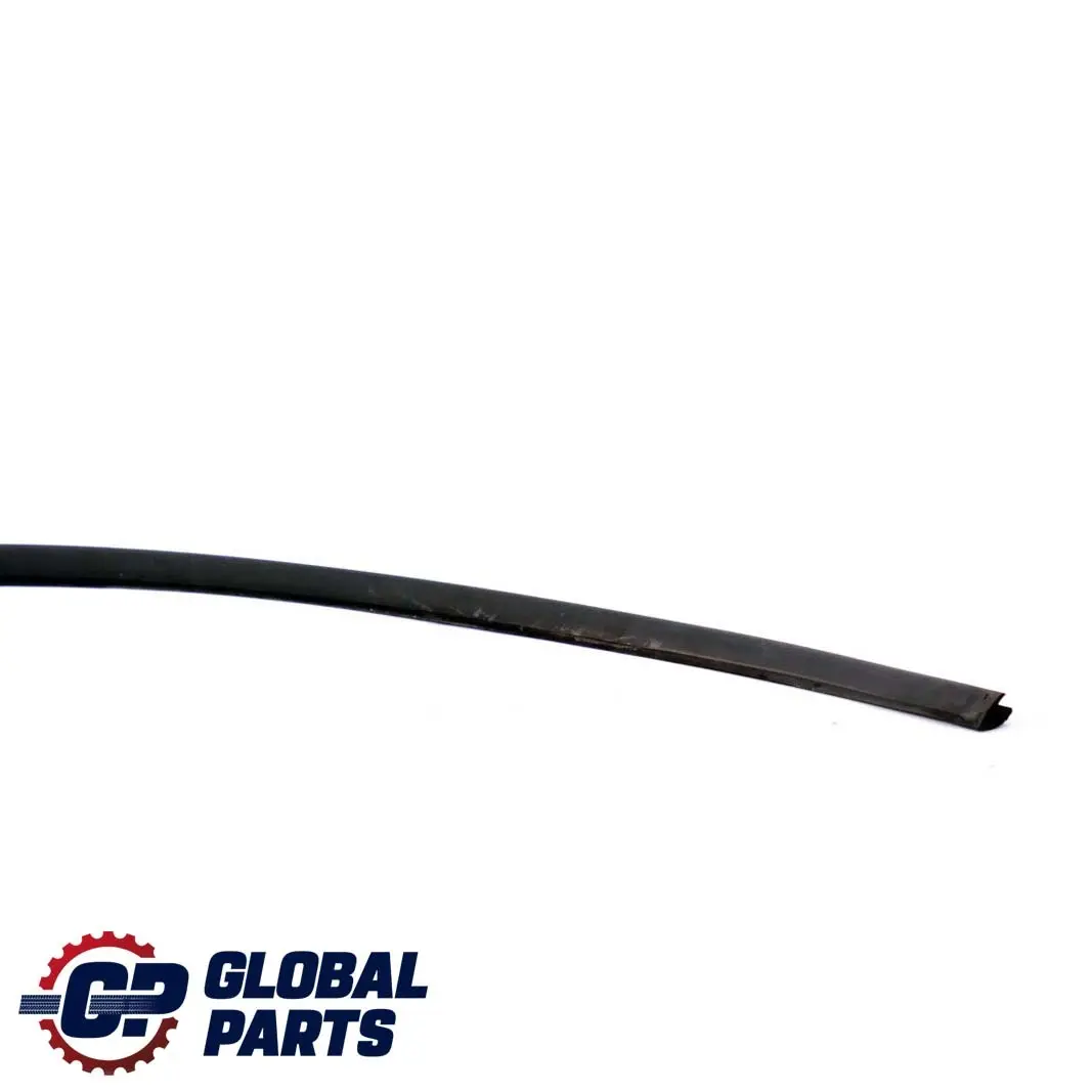 Mercedes-Benz Classe CLC CL203 Modanatura Frontale Sopra Parabrezza Anteriore - SKU A2036700639 - Numero di parte A2036700639