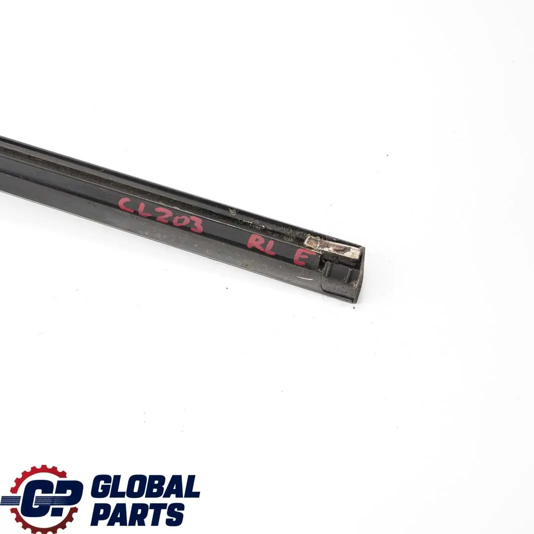 Mercedes CL203 Rear Left Fender Window Edge Trim Strip - SKU A2036702122 - Número de pieza A2036702122