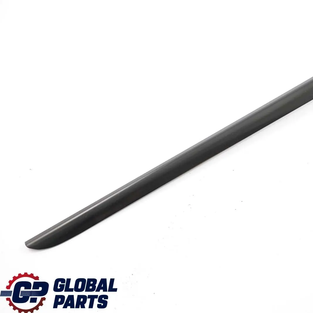 Mercedes CL203 Posteriore Destra Finestrino Bordo Carenatura - SKU A2036702222 - Numero di parte A2036702222