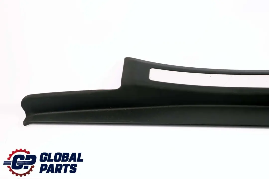 Trasera Derecha Umbral De La Puerta Placa De Entrada Cubierta Trim para Mercedes W203 con número de pieza A2036801035 Mercedes W203 Trasera Derecha Umbral De La Puerta Placa De Entrada Cubierta Trim - SKU A2036801035 - Número de pieza A2036801035