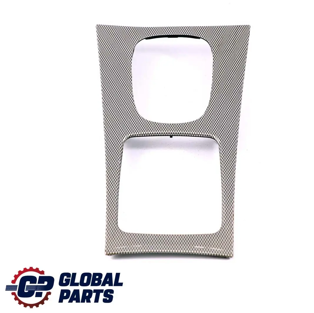 Mercedes-Benz CL203 Console Centrale Iris Couverture pour à propos du numéro de pièce A2036802239 Mercedes-Benz CL203 Console Centrale Iris Couverture - SKU A2036802239 - Numéro de pièce A2036802239