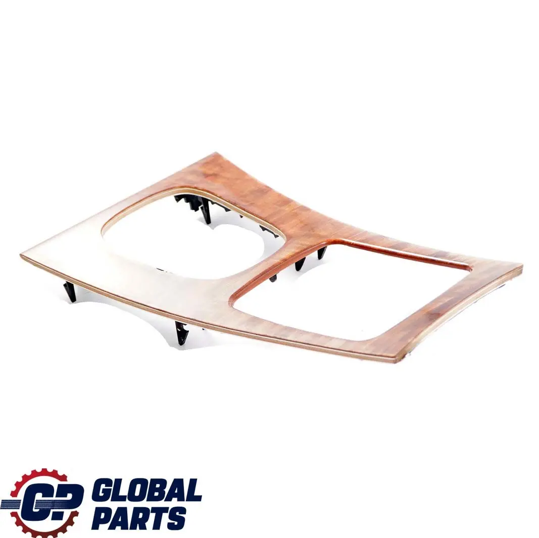 Consola Central Marco Cubierta Panel Engranaje Madera para Mercedes W203 con número de pieza A2036802339 Mercedes W203 Consola Central Marco Cubierta Panel Engranaje Madera - SKU A2036802339 - Número de pieza A2036802339