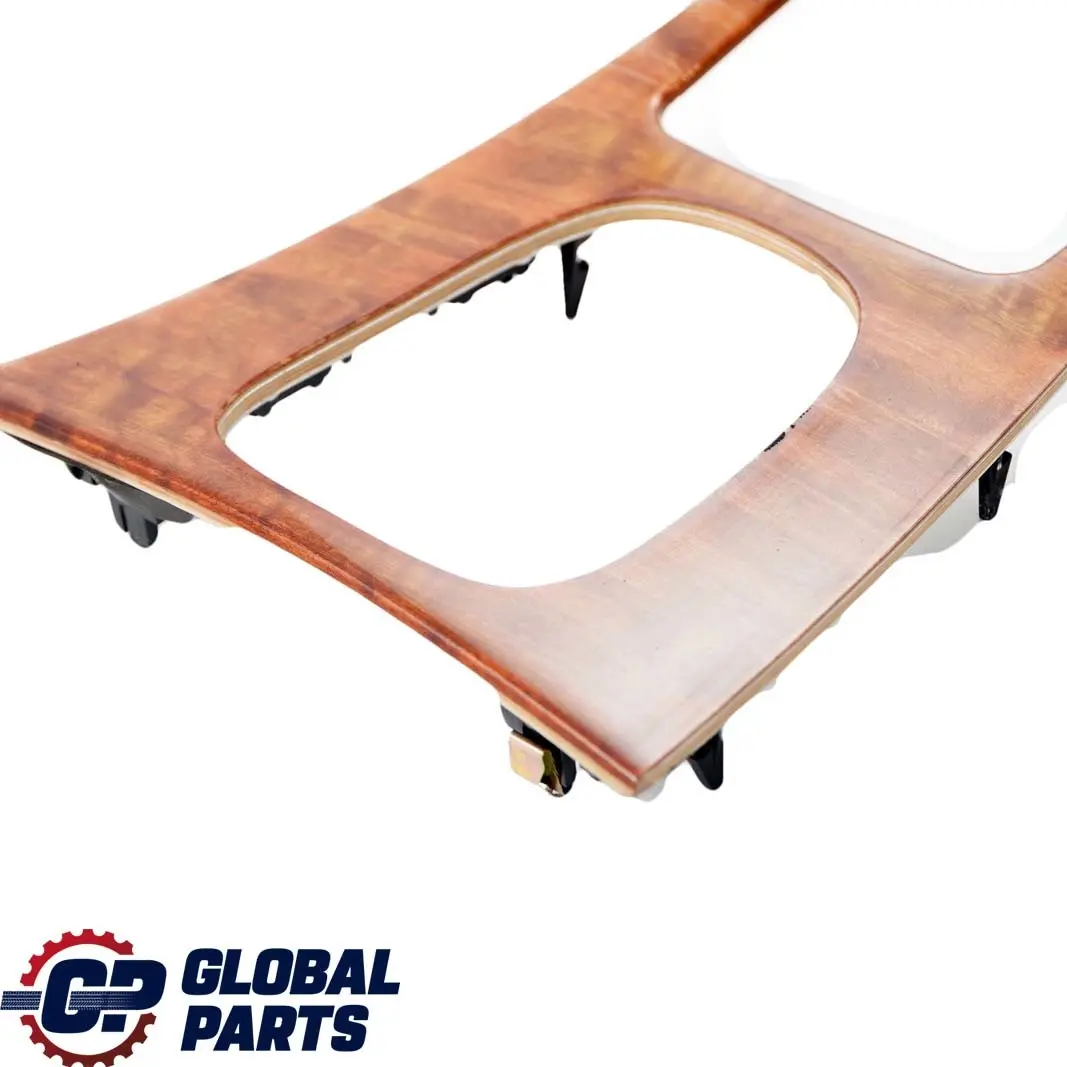 Consola Central Marco Cubierta Panel Engranaje Madera para Mercedes W203 con número de pieza A2036802339 Mercedes W203 Consola Central Marco Cubierta Panel Engranaje Madera - SKU A2036802339 - Número de pieza A2036802339