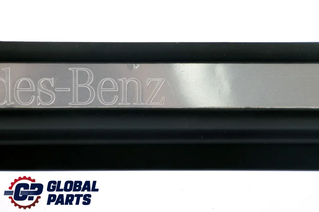 Mercedes CLC CL203 Vorne Links Rand Schwelle Chrom - SKU A2036802735 - Teilenummer A2036802735