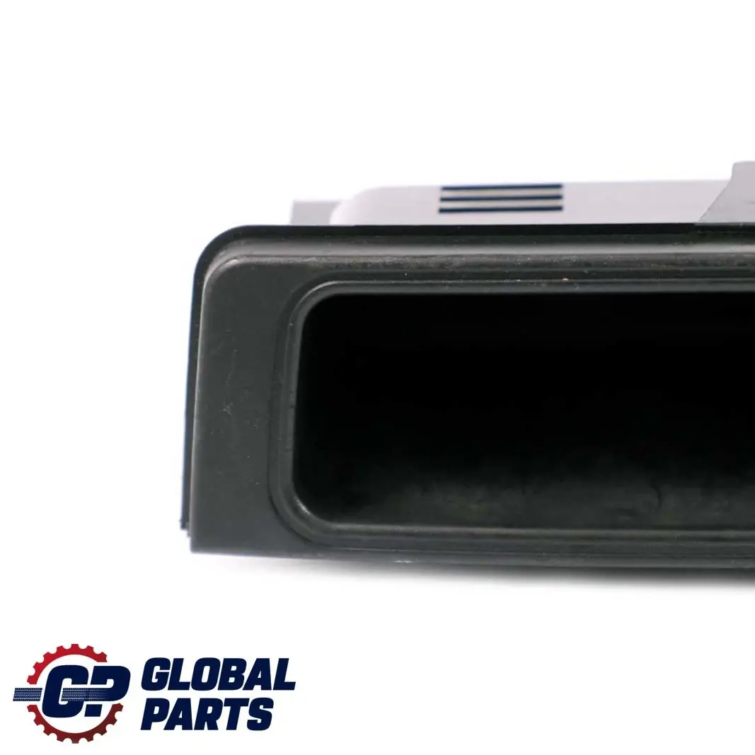  Mercedes-Benz W203 Du etagere Console Centrale - SKU A2036830291 - Numéro de pièce A2036830291